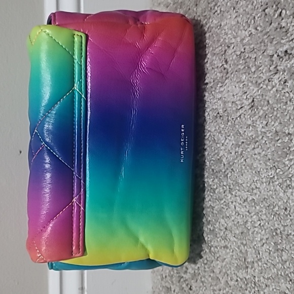 Kurt Geiger London Kensington Quilted Leather Shoulder Bag Clutch Rainbow Bag - Picture 16 of 16